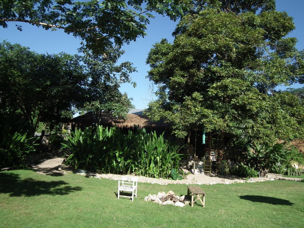 Готель Pai Bamboo Hut Екстер'єр фото