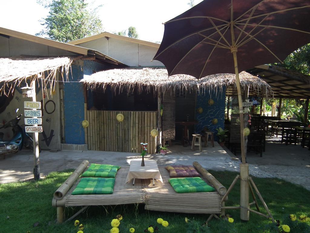Готель Pai Bamboo Hut Екстер'єр фото