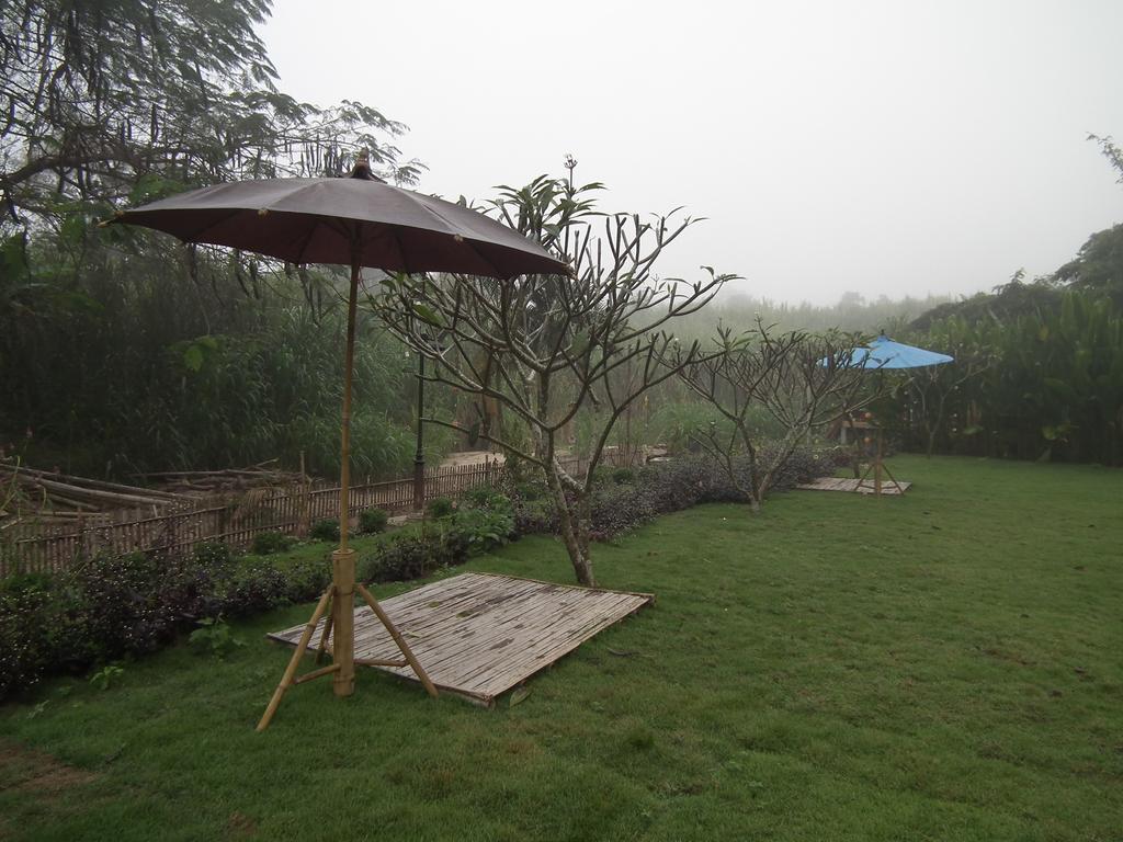 Готель Pai Bamboo Hut Екстер'єр фото